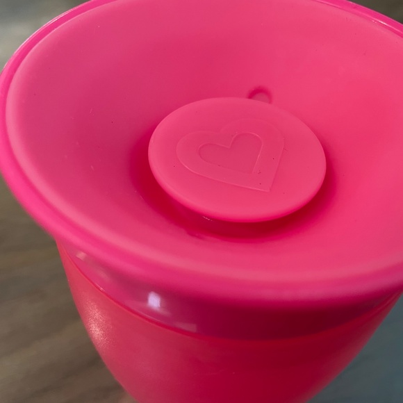 Excellent Condition Toddler 360 Degree Sipping Cup - Picture 4 of 8